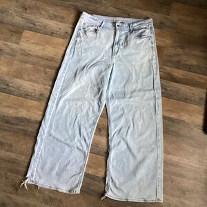 American Eagle Light Blue Women's Jeans